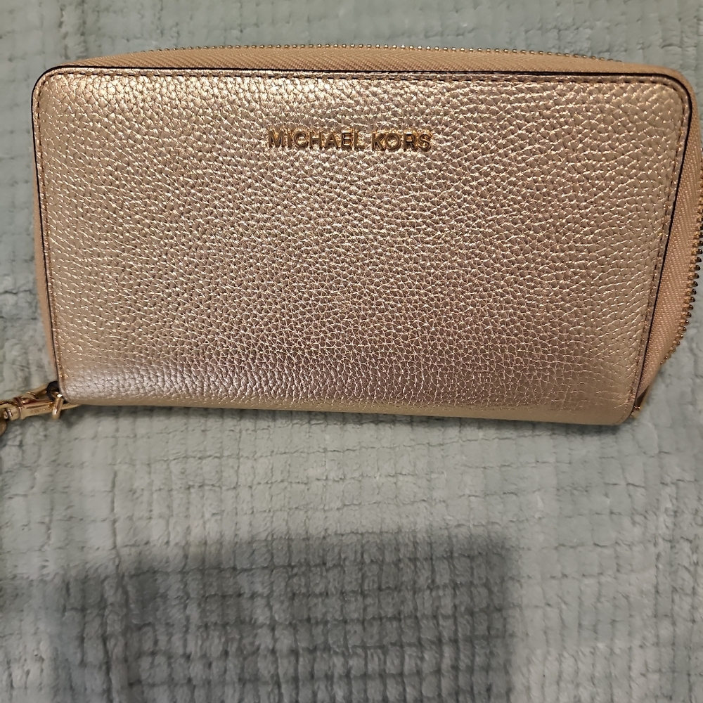 Michael Kors Gold Wallet